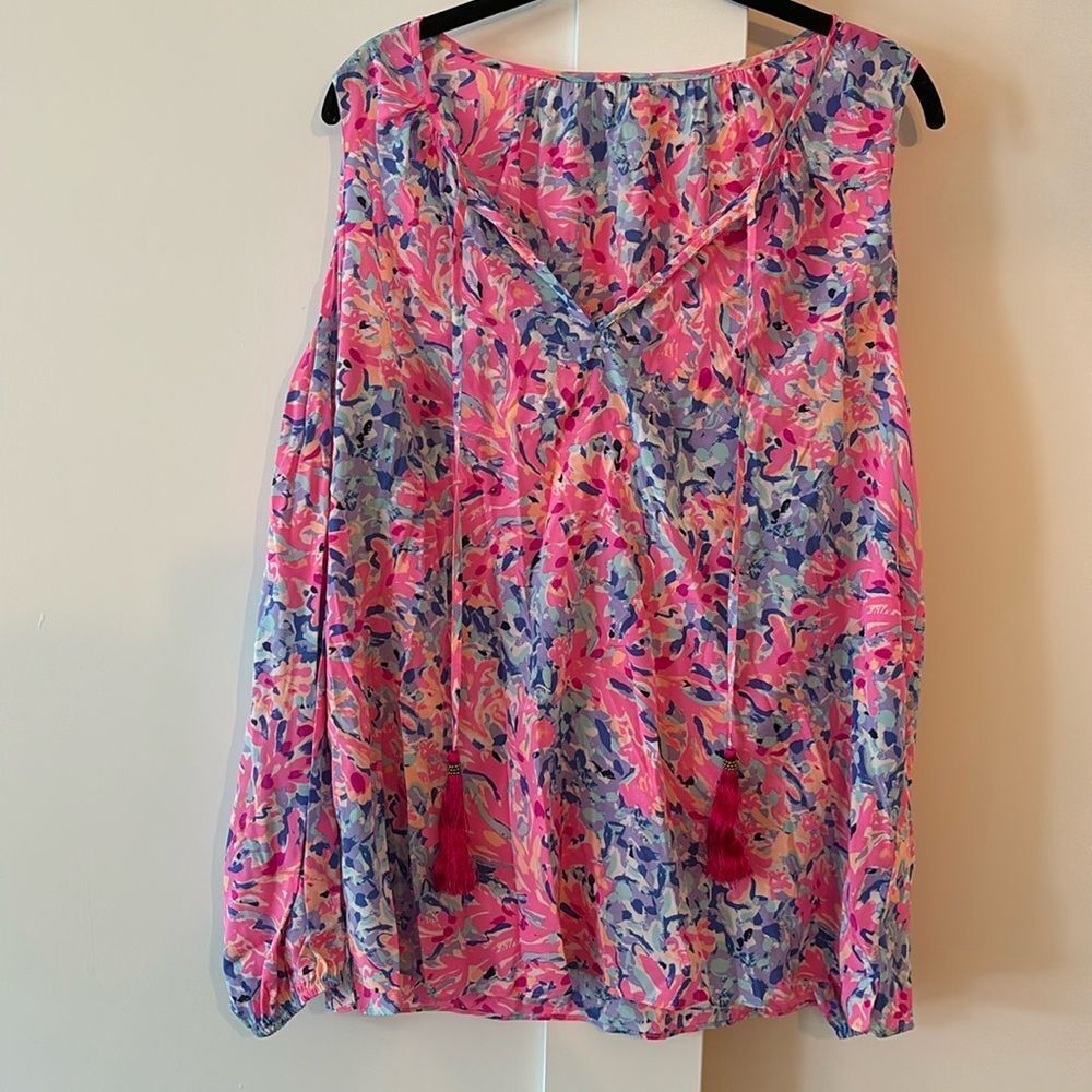 Lilly Pulitzer cold shoulder blouse